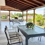 Saltos - Peaceful Poolside Retreat ヴィラ Néa Ténedhos