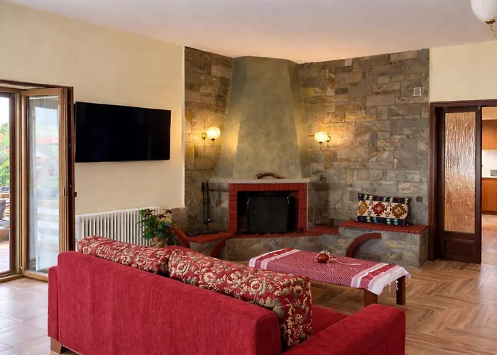 Saltos - Peaceful Poolside Retreat 别墅 Nea Tenedhos